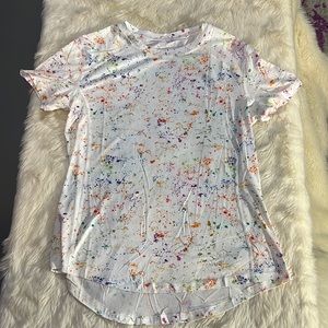 Zyia-Splash Cloud Short Sleeve Tee